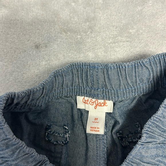 Cat & Jack  - pull on shorts. Size 3T - Picture 3 of 5